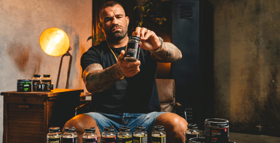 Kratomworld verkauft Kratom in Europa Karlos Vemola Terminator Nahrungsergänzungsmittel Botschafter Shop Rabatt