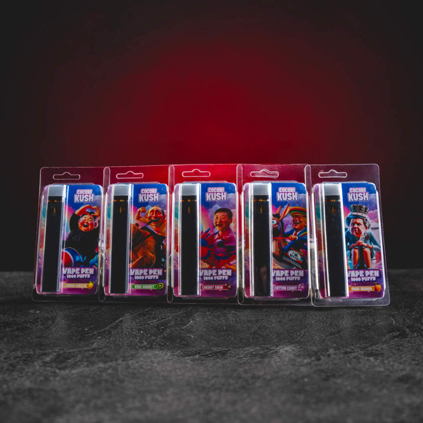 HEC10 Vape Pen Kollektion der Geschmacksrichtungen Cherry Sour, Cotton Candy, Kiwi Sorbet, Lemon Cheese und Maui Mango – Einweg-Vape-Pens mit moderner HEC10-Formel, markanten Frucht- und Dessertprofilen, starkem strukturiertem Sammlereffekt und einheitlichem Design. complex en vol smaakprofiel, moderne HEC10-formule en een sterk, gestructureerd verzameleffect met diepere ontspanning composición moderna HEC10 para un efecto intenso y equilibrado, euforia limpia combinada con relajación agradable y un final d