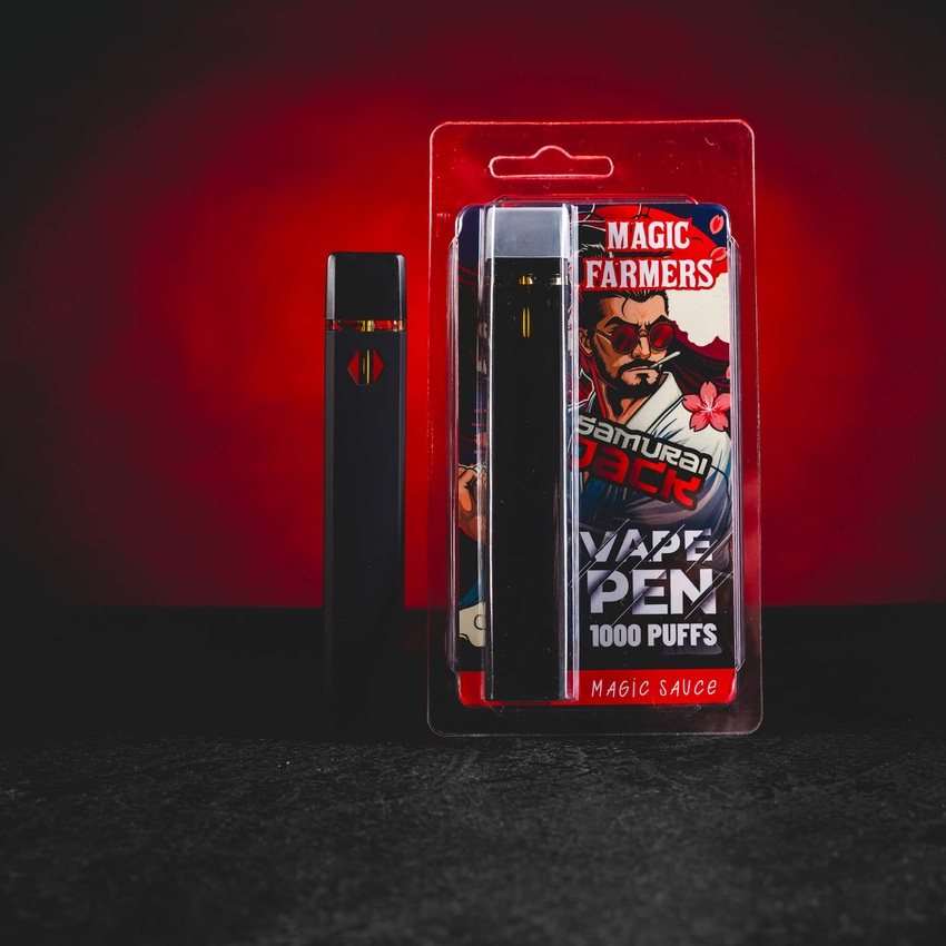 Einweg-Premium-Vape-Pen Samurai Jack mit kräftigem, energiegeladenem Aroma und einzigartigem Geschmacksprofil für ein markantes Dampferlebnis. magic farmers samurai jack vape pen einweg vaporizer 1000 puffs kratomworld verkauf