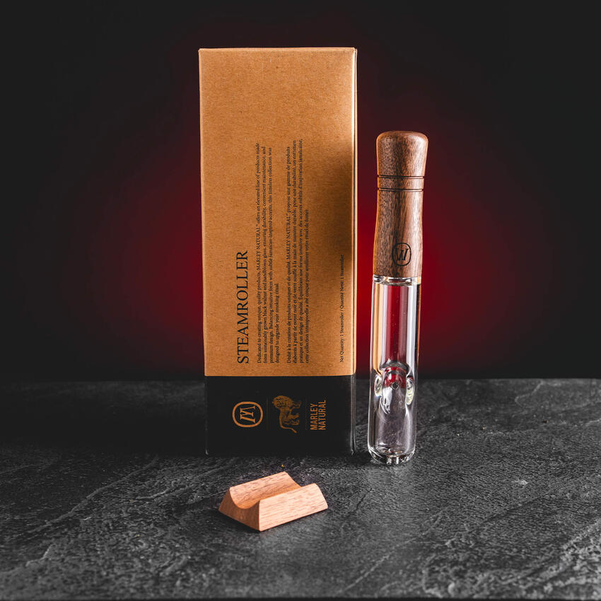 Kratom World Schnupftabakpfeife Holz Glas Verkauf Kratomworld